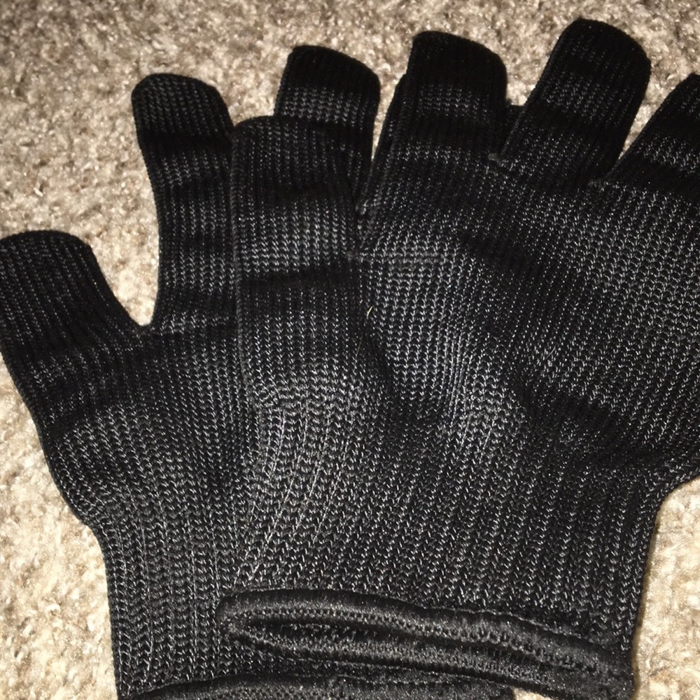 Knife gloves